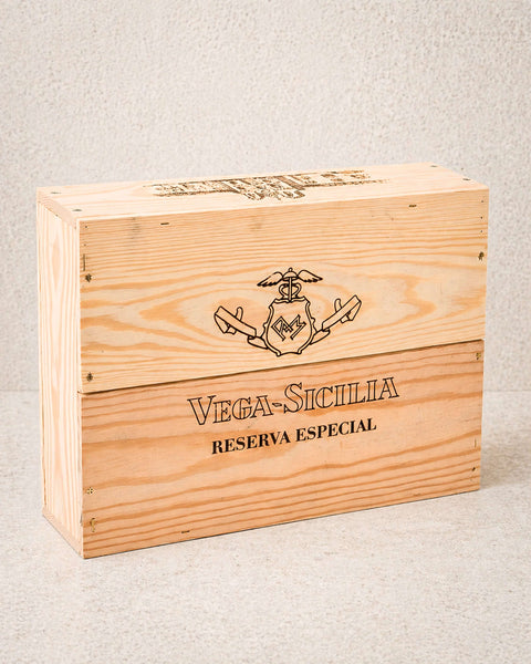 Valbuena 5°, Vega Sicilia - 3 Bottles (Ribera del Duero) from Casa Manolo, Spanish wine selection presented for gifting or pairing